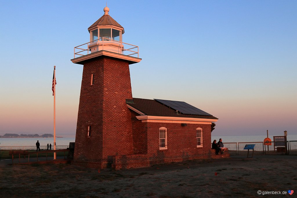 Santa Cruz Lighthouse Sunset