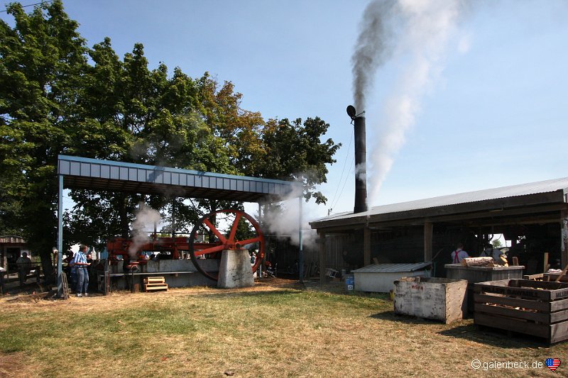 Antique Powerland Steam Up