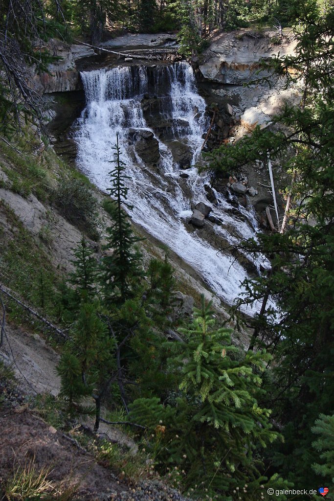 Brooks Lake Falls