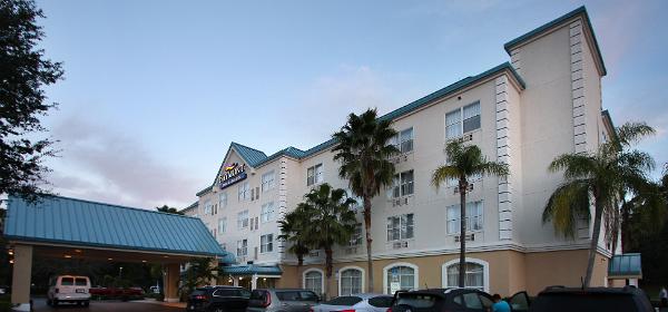 Baymont Inn & Suites Fort Myers Airport