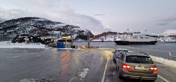 Ferry Levang-Nesna