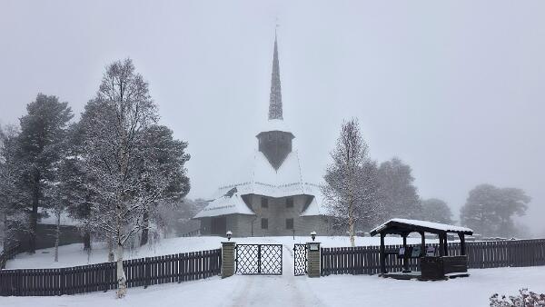 Dombås kirke